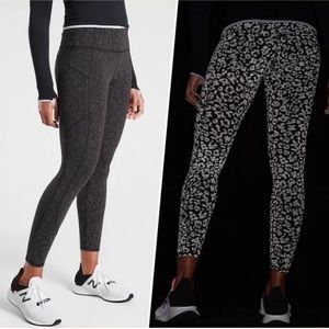 NWOT ATHLETA PLUSH SUPERSONIC REFLECTIVE. XL